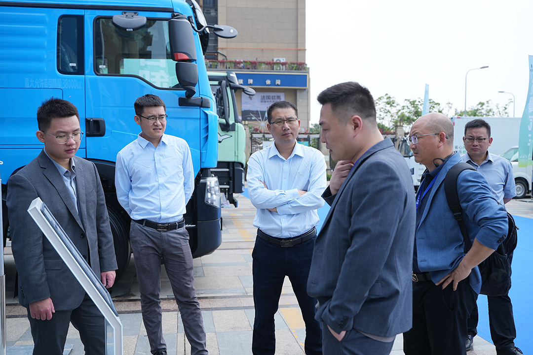 實力見證 | 宇通重卡現身蓉城，三獎加冕實力引領