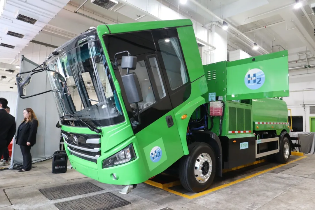 “氫”裝上陣的香港，為何選擇這款環衛車？