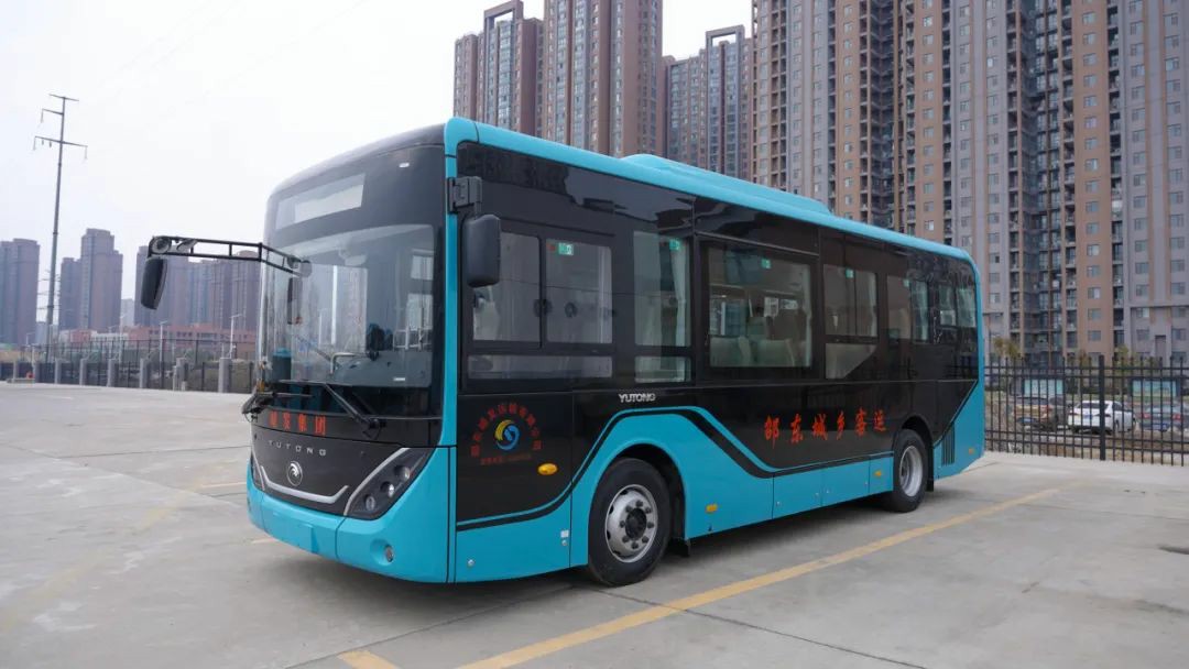 多面開花,多項突破!宇通3月批量大單火熱交付多地 多面開花,多項突破!宇通3月批量大單火熱交付多地