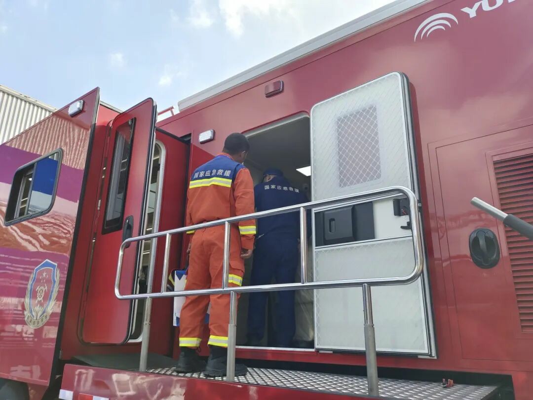 貼近實(shí)戰(zhàn),高效保障!宇通專用車參加第十三屆全國礦山救援技能競賽裝備展 貼近實(shí)戰(zhàn),高效保障!宇通專用車參加第十三屆全國礦山救援技能競賽裝備展