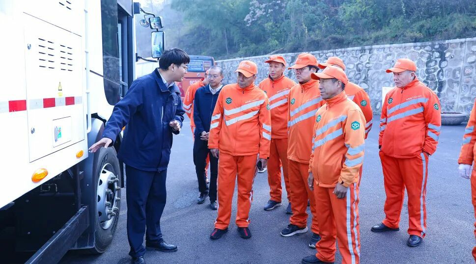 裝備煥新,潔護陽泉!宇通環衛助力山西點亮城市新景! 裝備煥新,潔護陽泉!宇通環衛助力山西點亮城市新景!