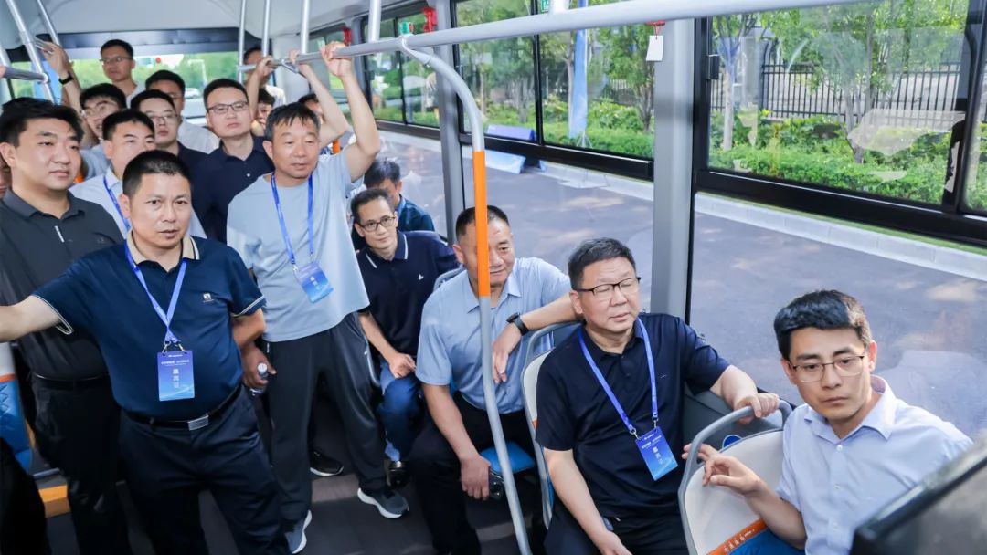 25項功能！覆蓋4大場景！宇通首發睿盾Pro，創領公交智能安全出行