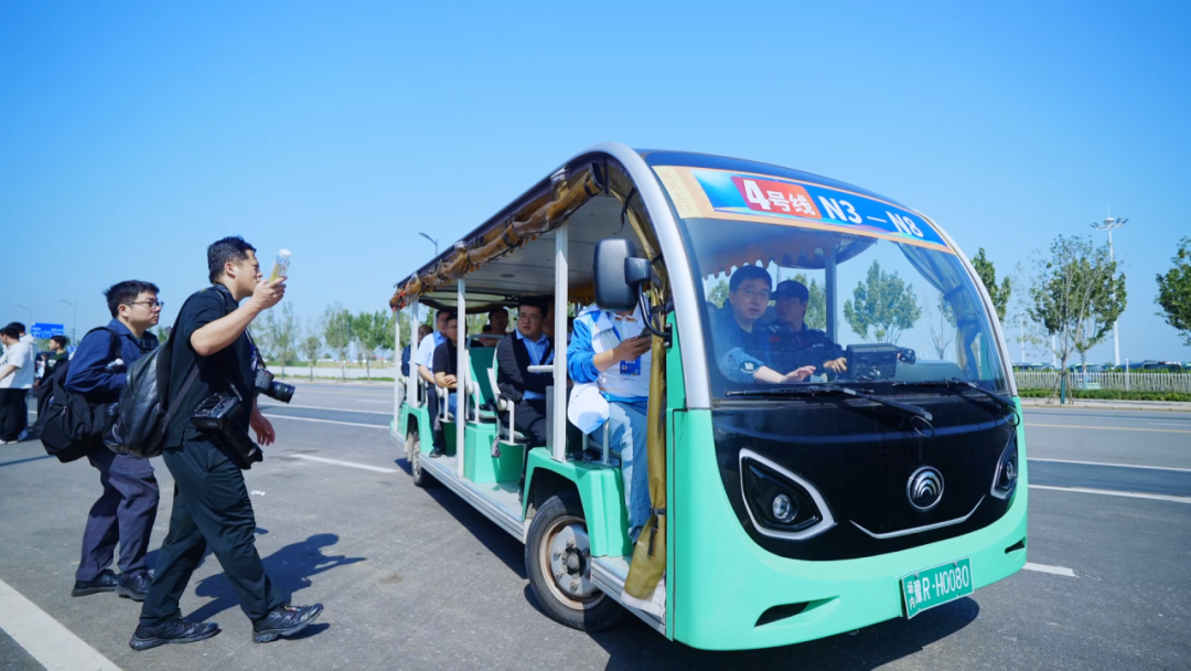 以智造致匠心!“小宇”領(lǐng)銜,宇通服務(wù)第三屆全國(guó)技能大賽 以智造致匠心!“小宇”領(lǐng)銜,宇通服務(wù)第三屆全國(guó)技能大賽