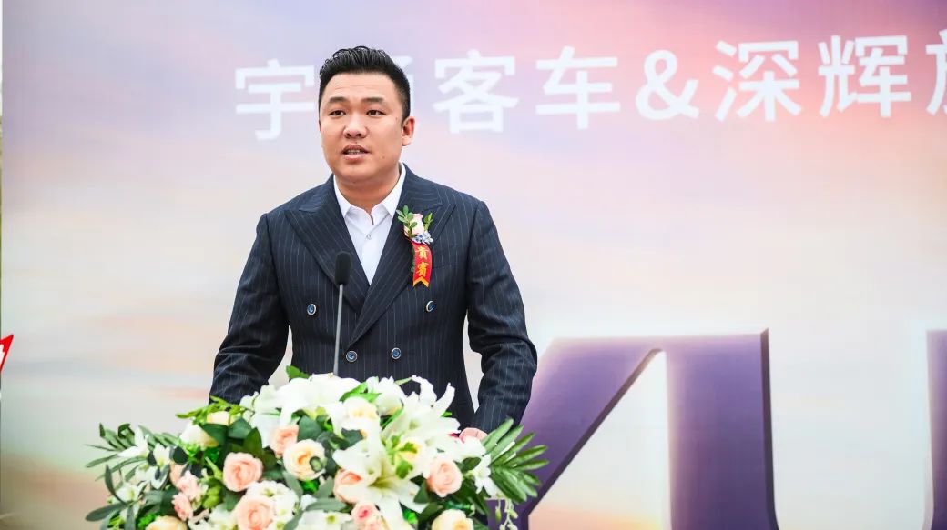 又100輛！宇通高端旅游客車再次批量交付新疆