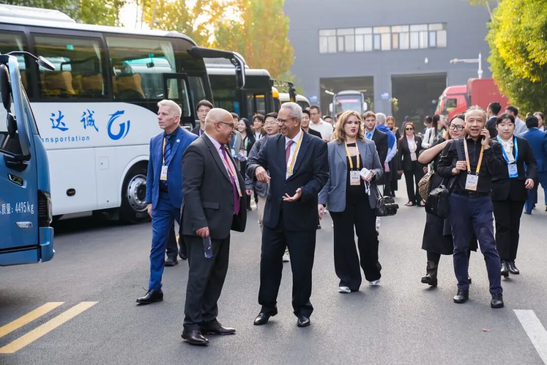 中拉企業家高峰會落幕,宇通以“綠色智造”擘畫共贏新藍圖 圖片
