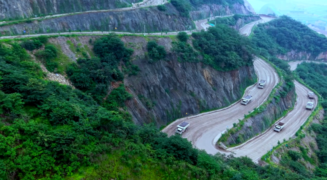 宇通礦卡——電賦礦山丨智領荊楚-宇通礦卡攜手湖北國順華新,共筑綠色礦山新典范! 宇通礦卡——電賦礦山丨智領荊楚-宇通礦卡攜手湖北國順華新,共筑綠色礦山新典范!