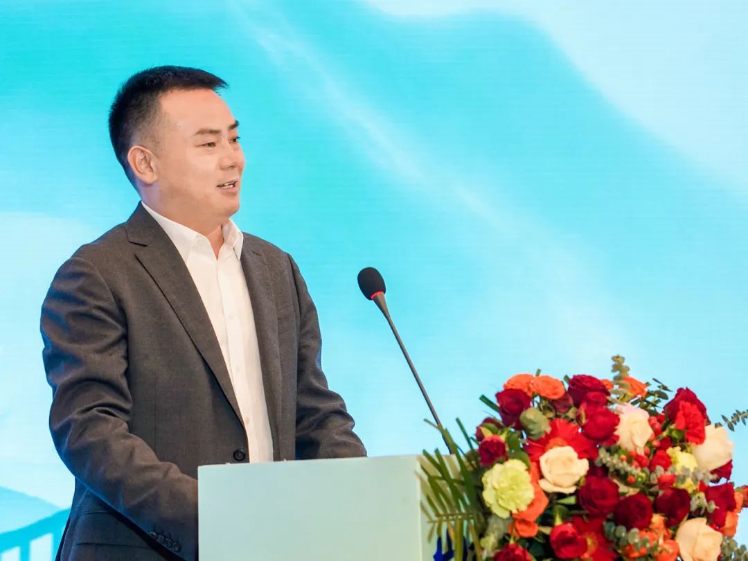 旅游天團(tuán)共聚,國風(fēng)新車首發(fā),2024山河萬里行貴州起航! 圖片