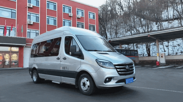 定制客運新模式!宇通天駿“燃擎”北國冰城 定制客運新模式!宇通天駿“燃擎”北國冰城