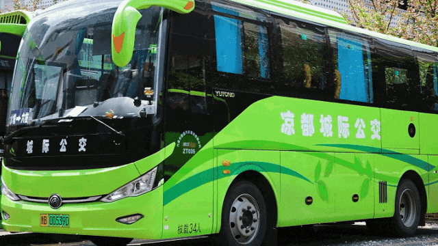 低碳！增效！宇通助力六盤水振通客運打造高速客運新服務！